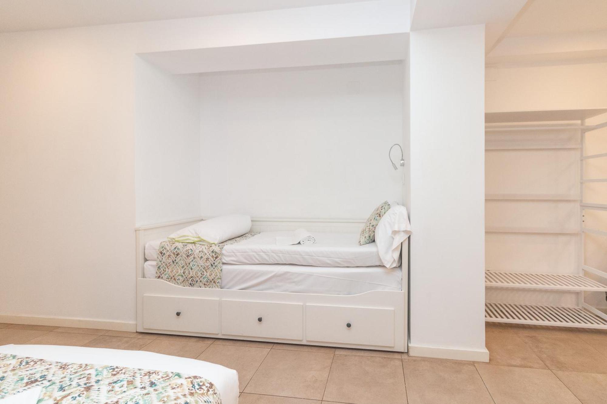Bet Apartments - Abastos บาเลนเซีย ห้อง รูปภาพ