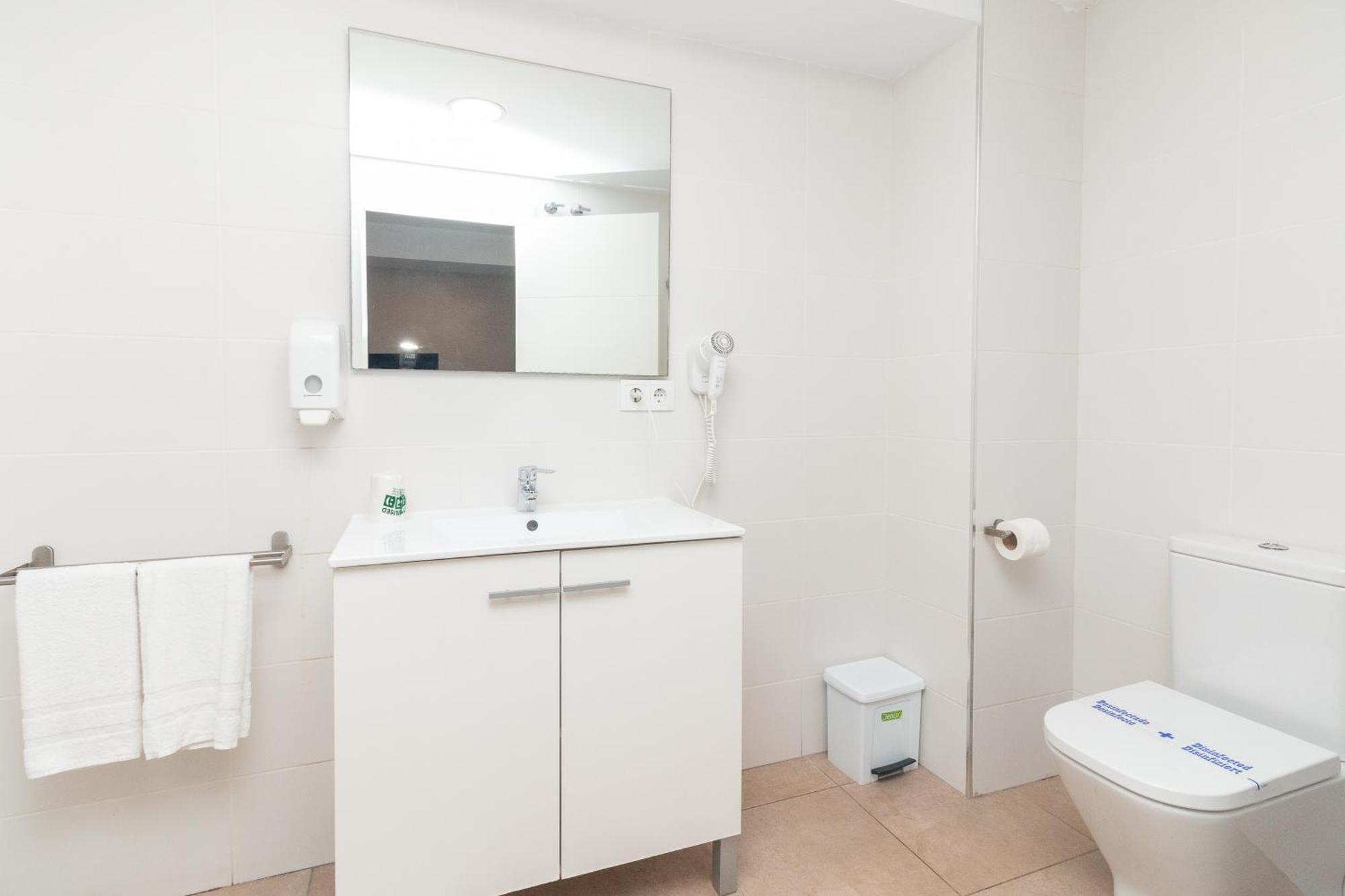 Bet Apartments - Abastos บาเลนเซีย ภายนอก รูปภาพ
