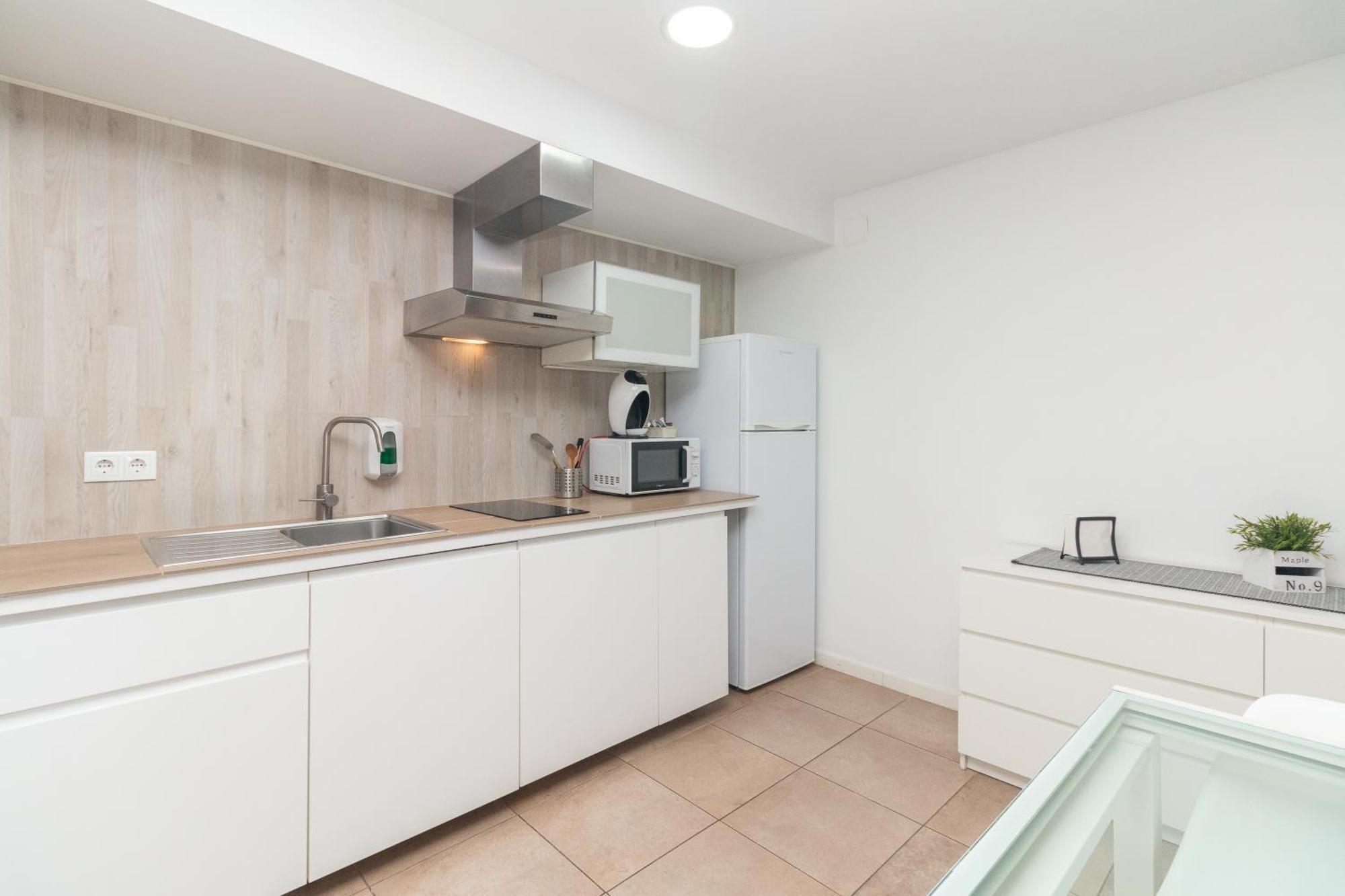 Bet Apartments - Abastos บาเลนเซีย ภายนอก รูปภาพ
