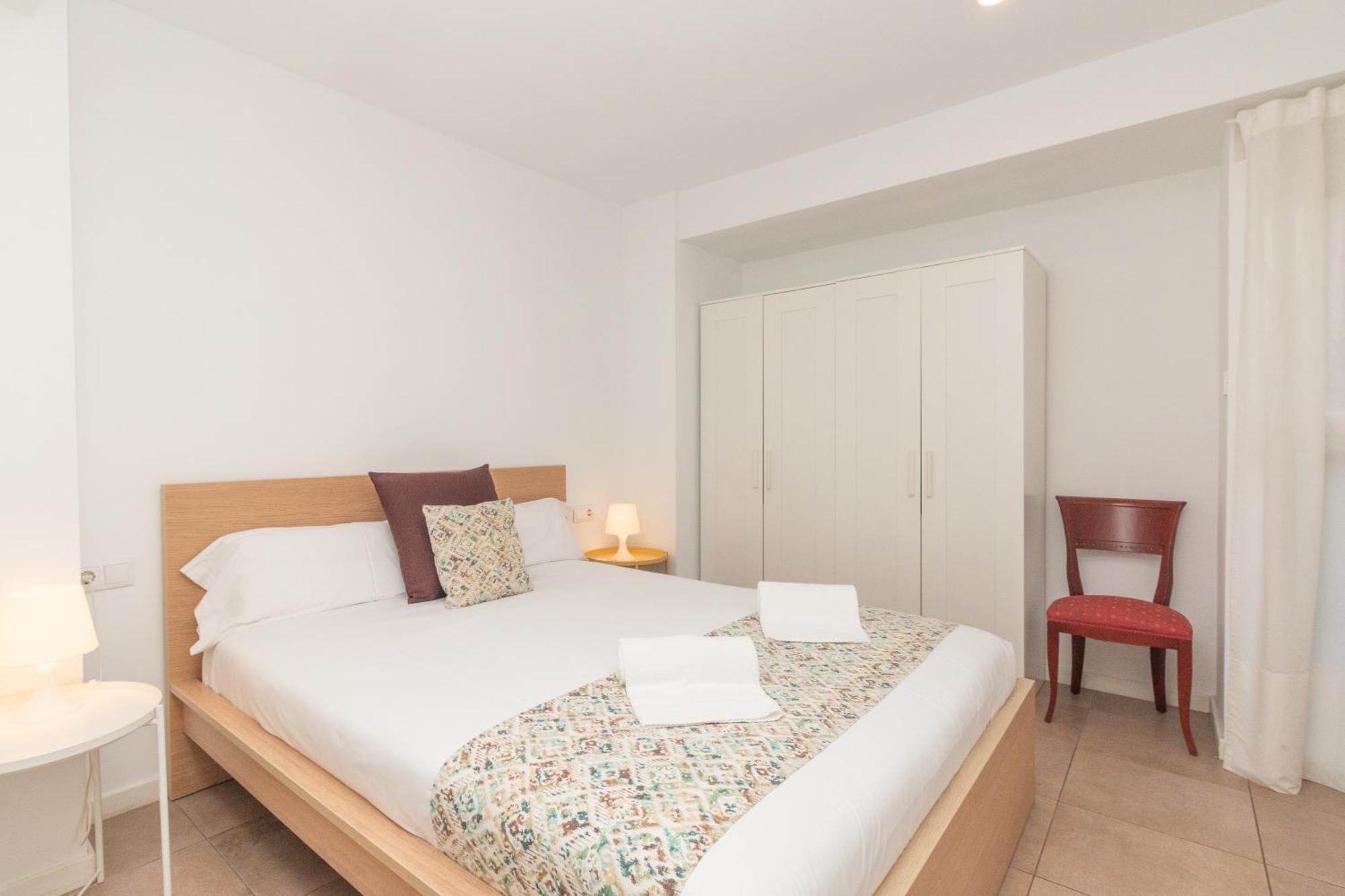 Bet Apartments - Abastos บาเลนเซีย ภายนอก รูปภาพ