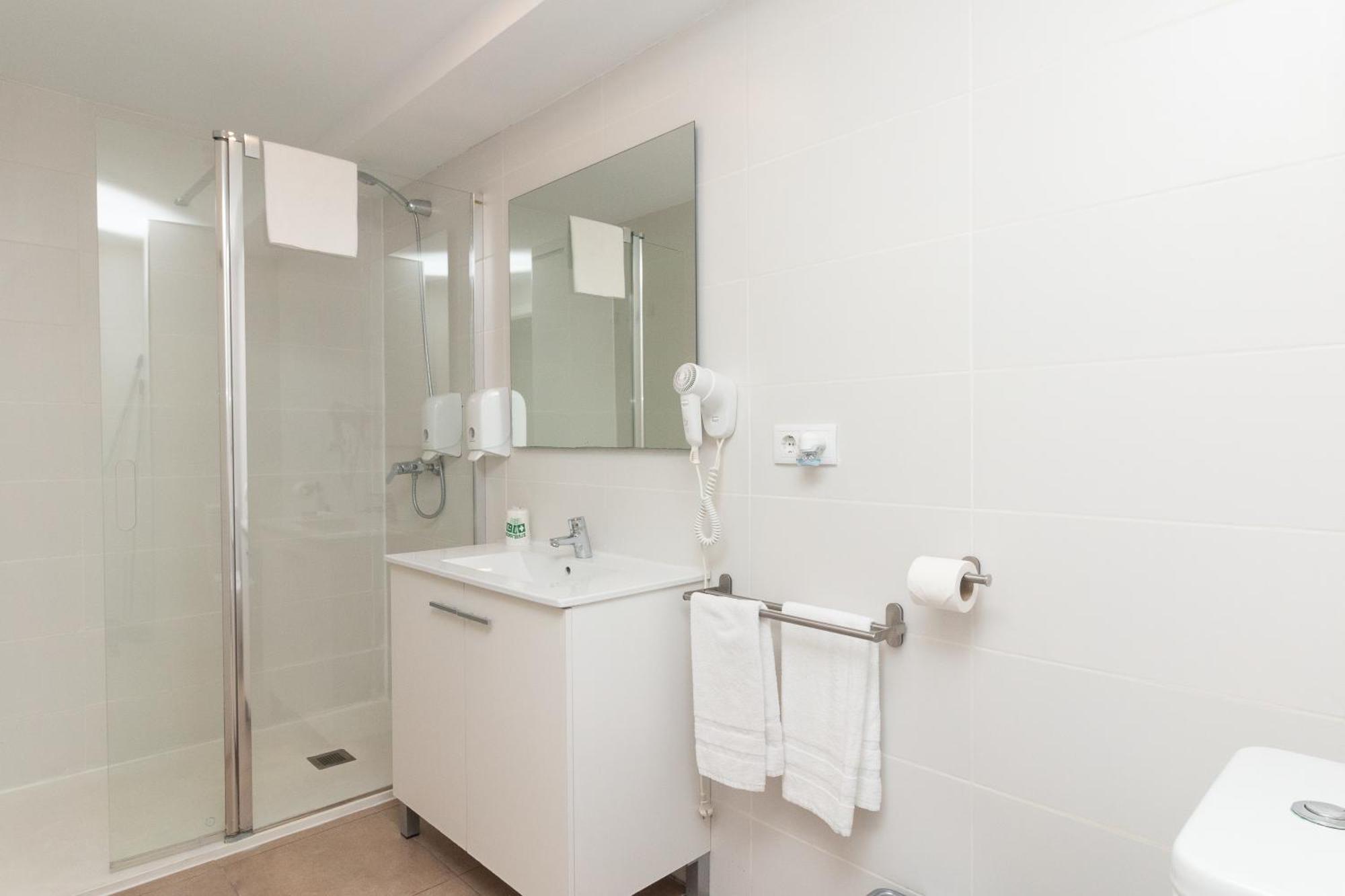 Bet Apartments - Abastos บาเลนเซีย ภายนอก รูปภาพ