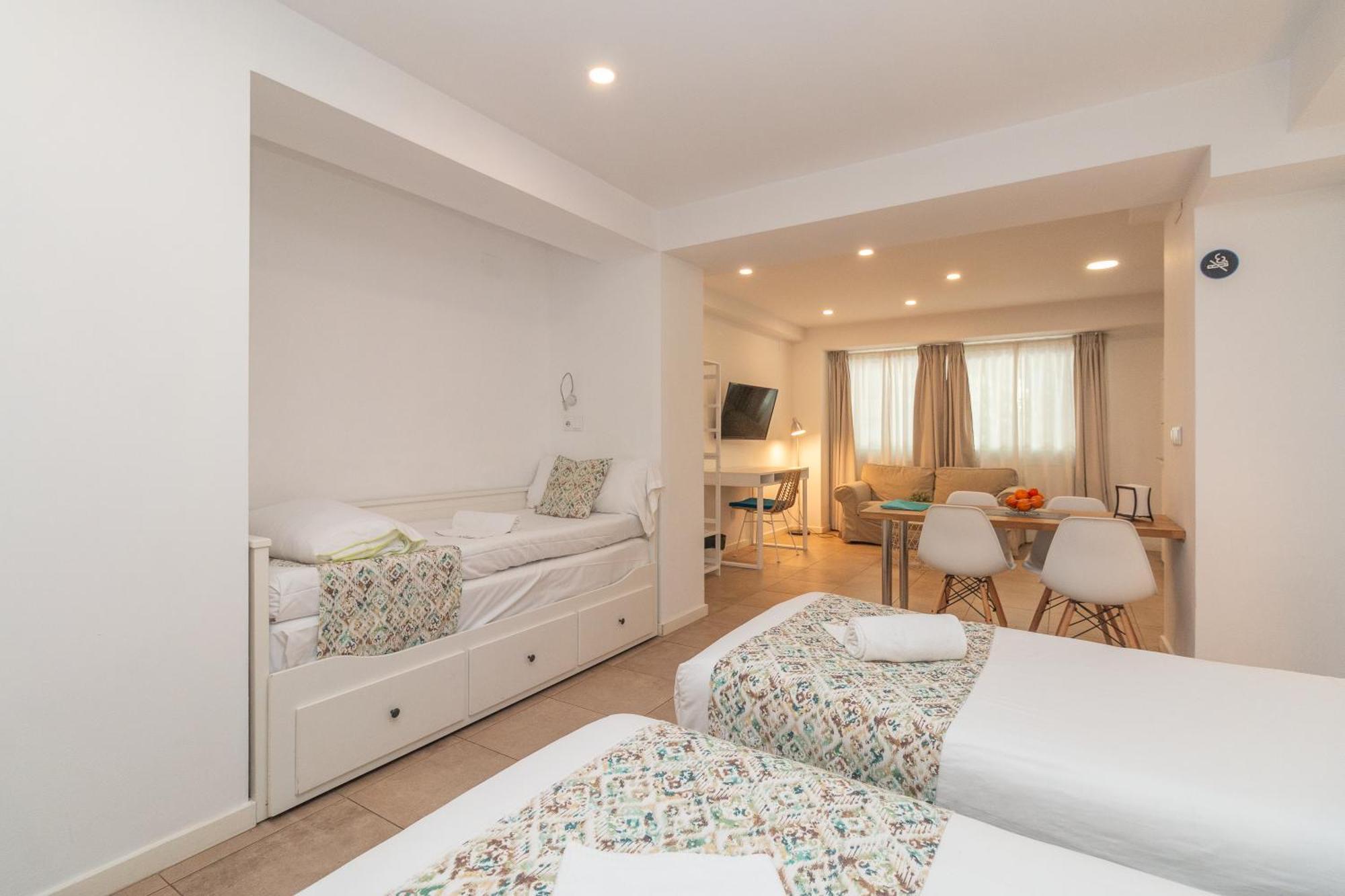 Bet Apartments - Abastos บาเลนเซีย ภายนอก รูปภาพ
