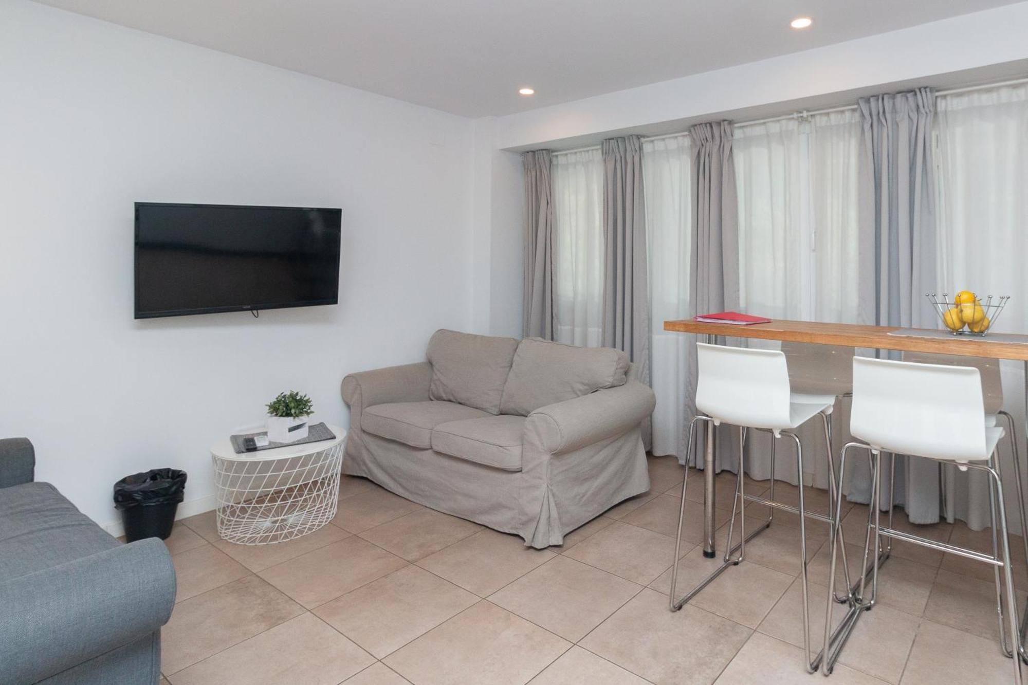 Bet Apartments - Abastos บาเลนเซีย ภายนอก รูปภาพ